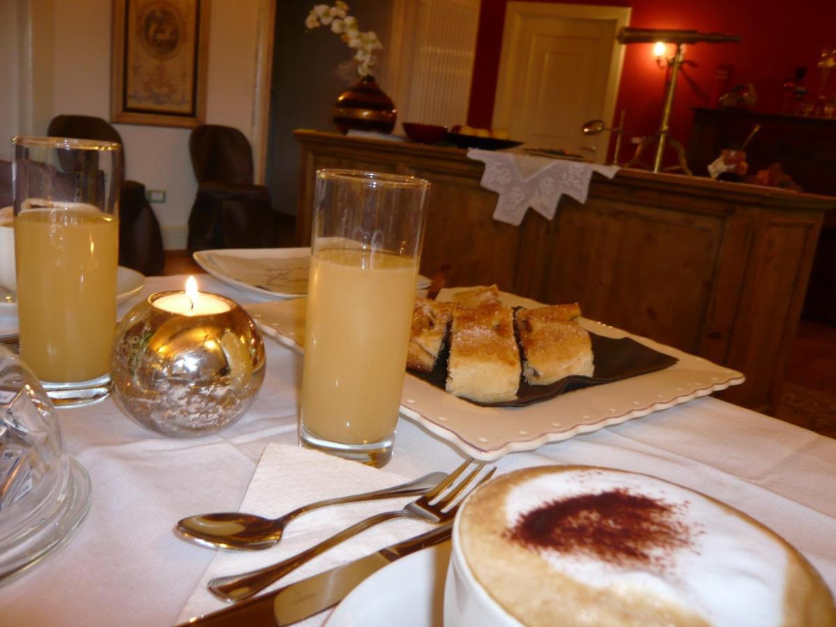B&B Alla Loggia Dell'Imperatore Levico Terme Eksteriør billede