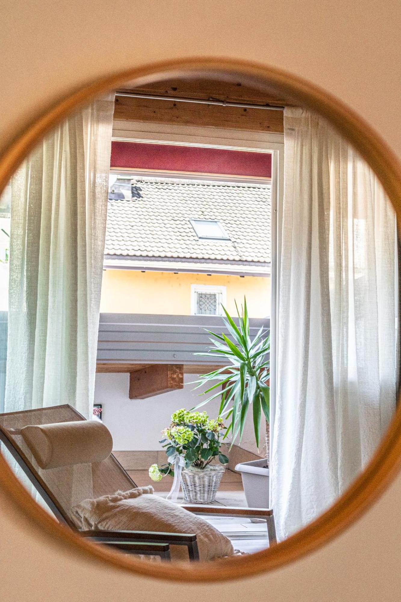 B&B Alla Loggia Dell'Imperatore Levico Terme Eksteriør billede